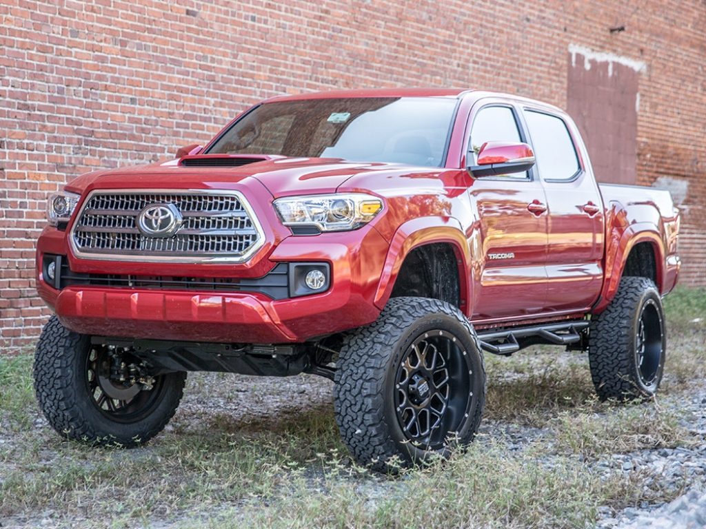 max track suspesnion lift kit with 6 inch suspension on toyota tacoma