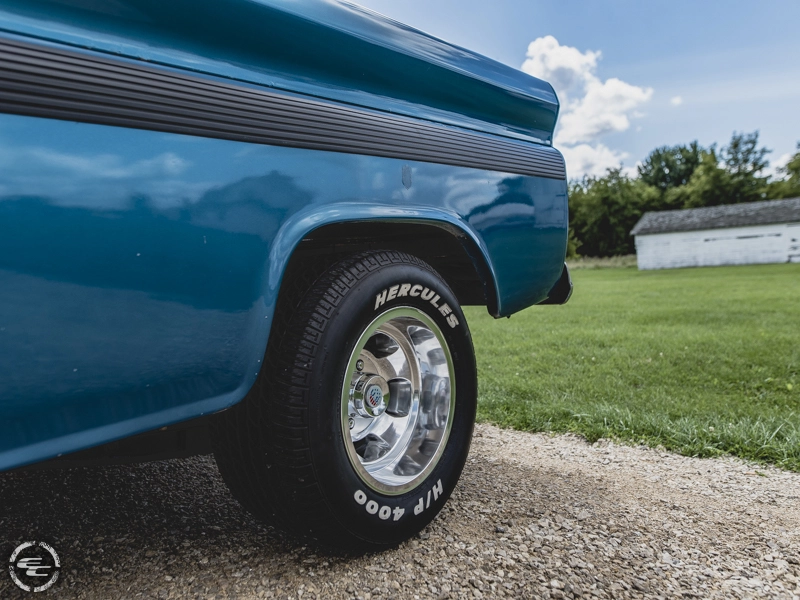 Checking the tire pressure - Maintenance tips for chevy 67-72