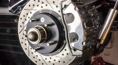 Best Brake Pads for Ford F-150 2020 (If You Want Smooth, Vibration-Free Braking)